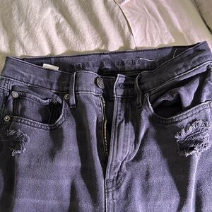 American Eagle Black Mom Jean Regular